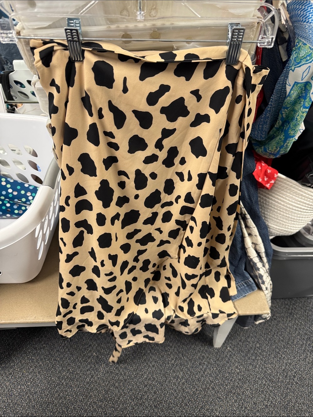 Forever 21 wrap skirt L // 052427